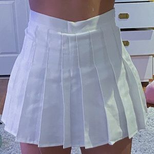 white pleated tennis skirt